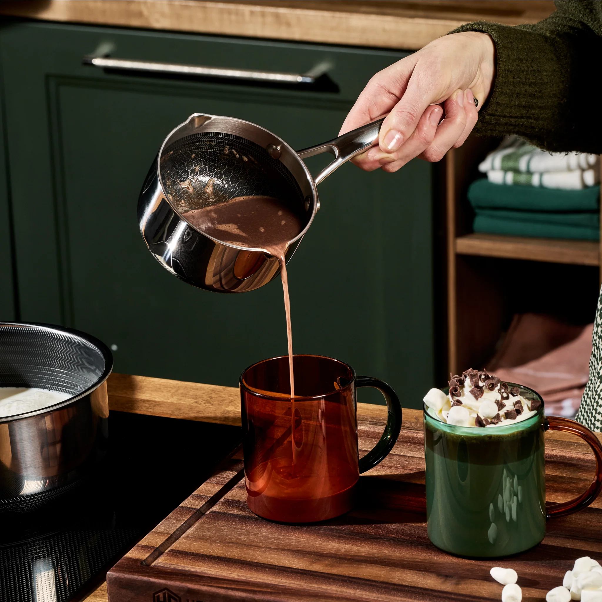 0.5 Litre Hybrid Milk Pan - Image 6